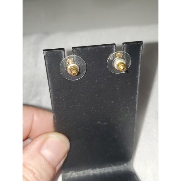 A Vintage Pair of Chandelier Dangle Earrings Pierced Orange Faceted Acrylic - Picture 4 of 9